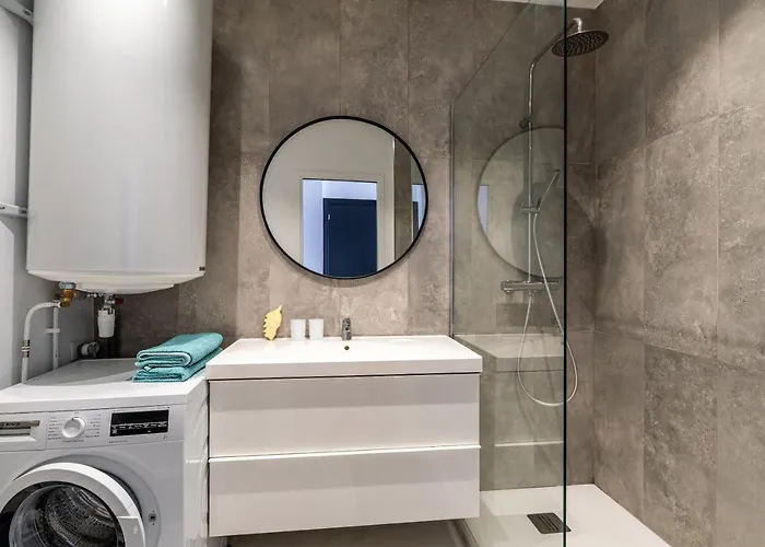 Daire Magnifique Vue Mer, Spacieux Et Traversant *