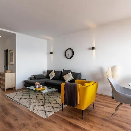 Magnifique Vue Mer, Spacieux Et Traversant *