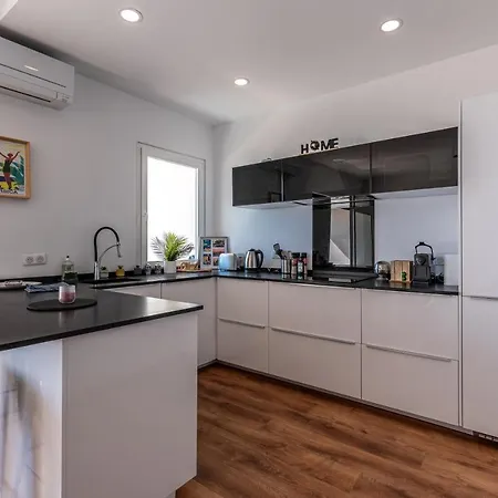 Apartamento Magnifique Vue Mer, Spacieux Et Traversant *