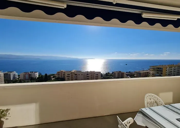 Magnifique Vue Mer, Spacieux Et Traversant Apartment