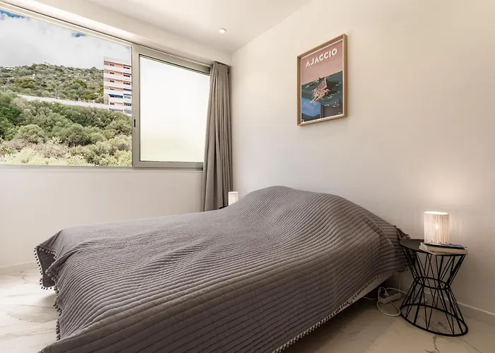 Apartment Magnifique Vue Mer, Spacieux Et Traversant *