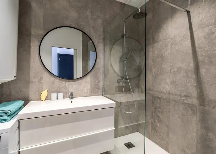 Apartment Magnifique Vue Mer, Spacieux Et Traversant *